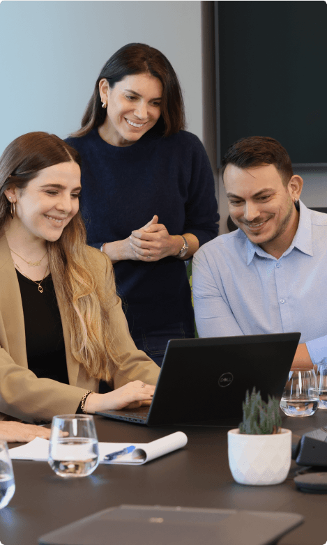 עובדי קבוצת אשטרום Ashtrom Group Employees